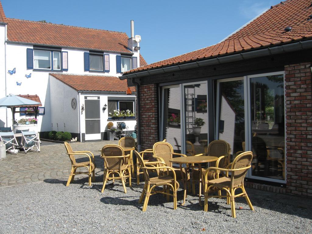 B&B De Kroonhoeve Beringen Eksteriør billede